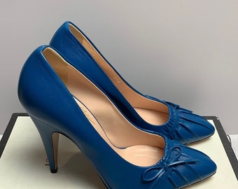 Gucci N10 Charlotte Riviera Blu Women Pumps with Cute Bow in Blur 38/ 07B