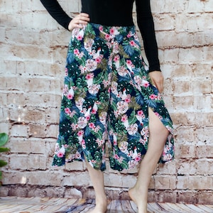 Janina tropical print flowy skort split sides size 40
