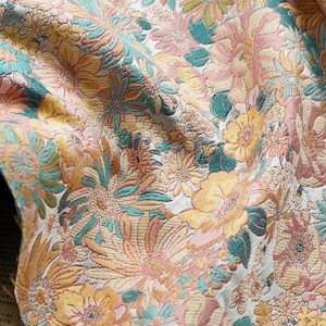 Tessuto jacquard floreale: tessuto con motivo floreale 3D, larghezza 55&quot;