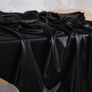 58 "W 4Way Stretch Schwarz Matt Pleather Stretch Vinyl Stoff, Polyester Spandex für Bekleidung & Kunsthandwerk, Polster, Dekor, Kostüm, Tasche, Nähen