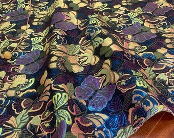 Butterfly Jacquard Fabric: 3D Embossed Yarn-Dyed Material, 57" Wide