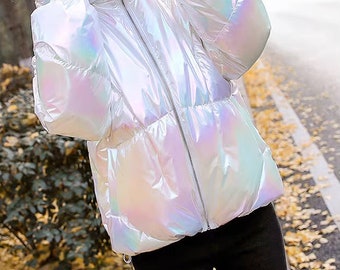 Metallic Silver Pleated Waterproof Fabric: Holographic Padded Jacket Material