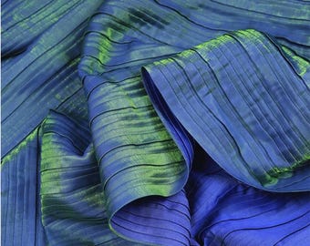 Gilt Pleated Fabric: Hard Yarn Designer Material, 55" Wide