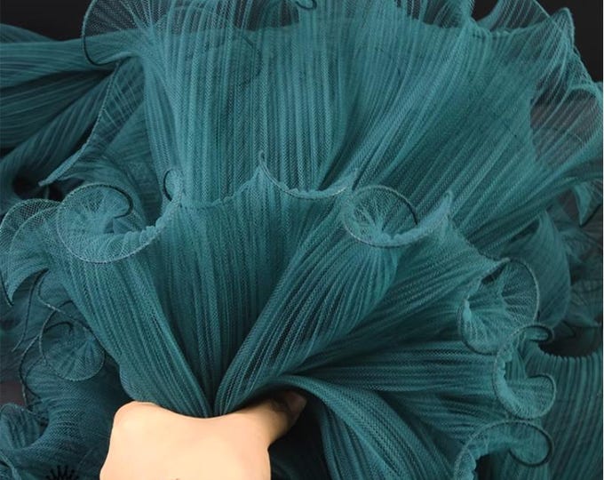 Sheer pleated ruffle, 20"W White 3D folds Ruffle Organza, Designer Fabric, Wedding, Gowns, Events, Decor, Doll, Stiff shape & Texture fabric