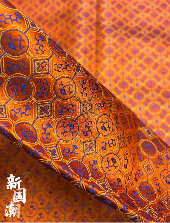 Tianhua Jacquard Silk Brocade Damask Fabric: 58