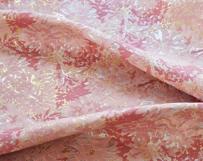 Gold Thread Woven Jacquard Fabric: 3D Shimmering Embossed Floral (59"W, By The Meter)