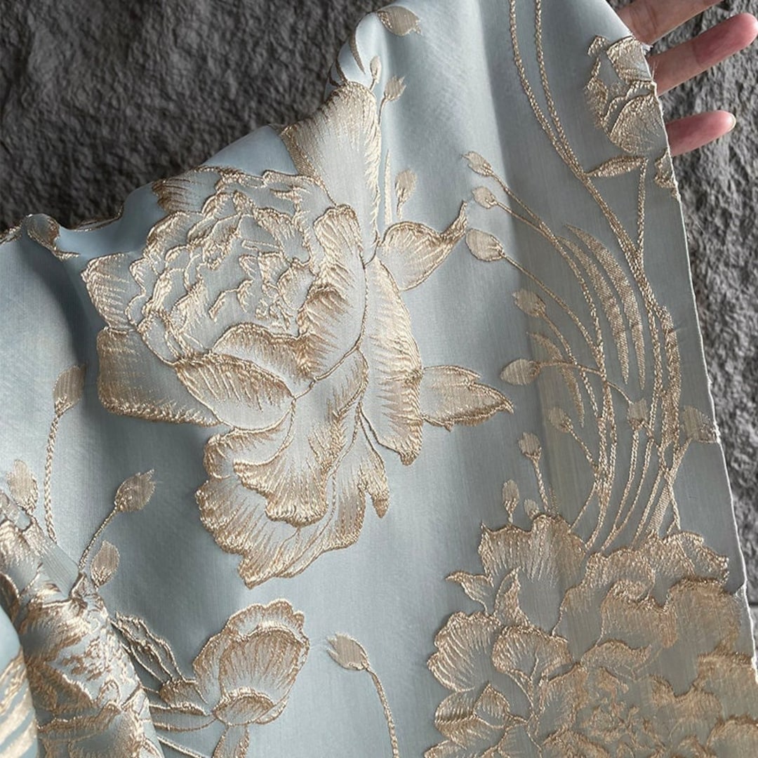 FENDIGRAPHY MEDIUM 29 IN GURKHA JACQUARD FABRIC FF MOTIF GOLD HARDWARE