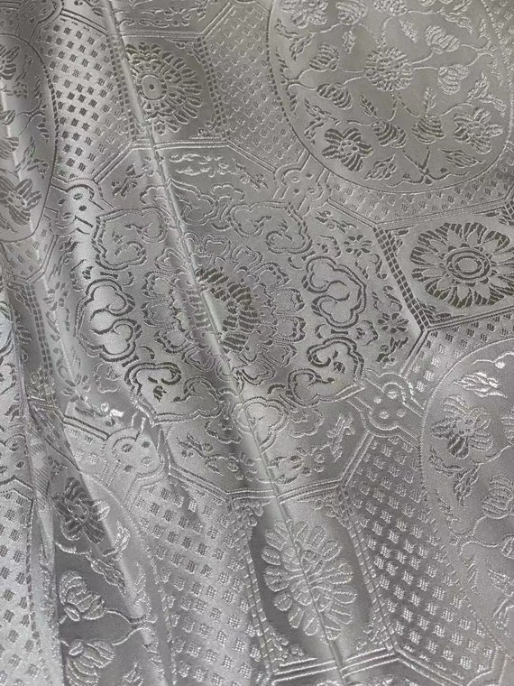 Tissu Brocart Soie 'Fleurs De Prunier' - 100x150 Cm - Pour Vêtements Vintage, Décoration, Artisanat