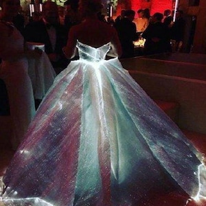 Tela luminosa de fibra óptica: 182 cm de ancho que brilla en la oscuridad para ropa, decoración de fiestas y bodas - Por metro