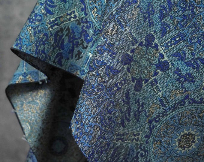 Ombre Song Brocade Fabric: Gold Thread Chinese Style Jacquard (59")