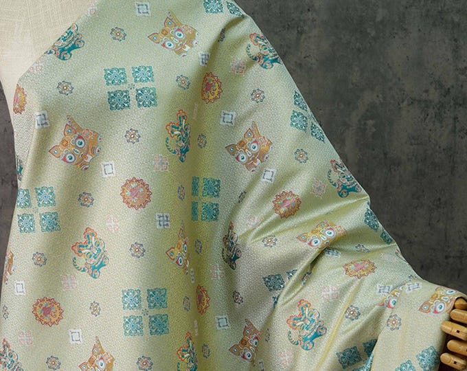 Reversible jacquard woven fabric, beangreen lion pattern with embossed effect, Upholstery, Decor, Costume, Curtain, bag, Sewing/Fabric, 65"W