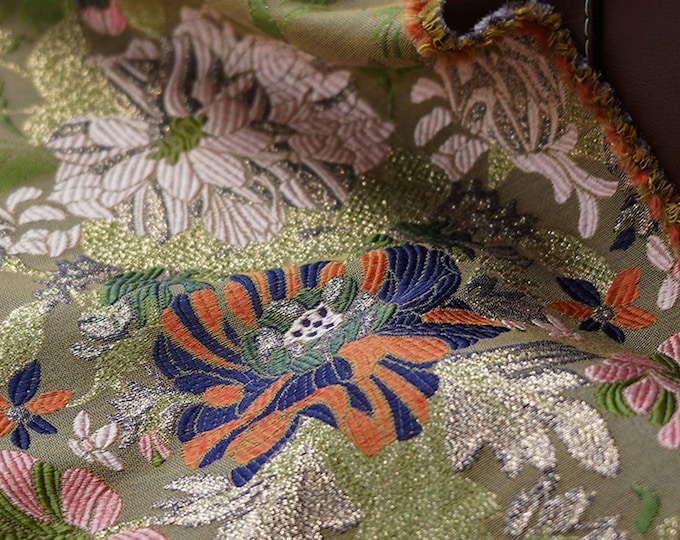 Woven Jacquard Floral Fabric: Vintage Style Brocade Textile (59")