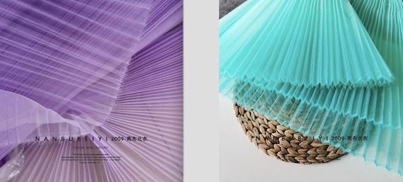 Pleated Organza Fabric: Stiff Texture, 59