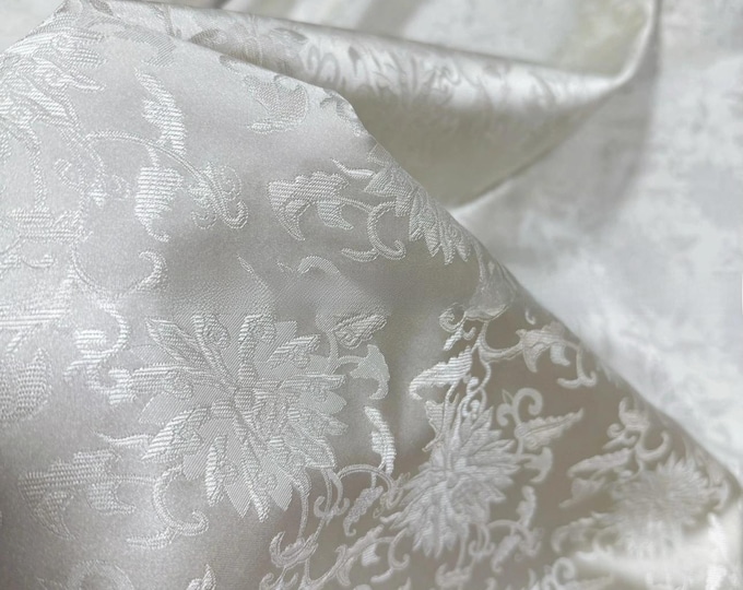 Jacquard Fabric for Cheongsam, Vest, Hanfu Skirt – Traditional Chinese Style Designer Cloth, 55"W