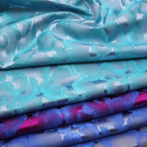 tessuto damascato in broccato di seta cinese tessuto tessuto cheongsam tessuto cuscino, modello Ginkgo biloba, 29.5"W in vendita