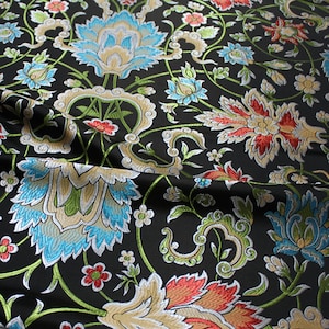 Tessuto broccato floreale: stile cinese mongolo, tappezzeria e cucito (larghezza 29,5&quot;)