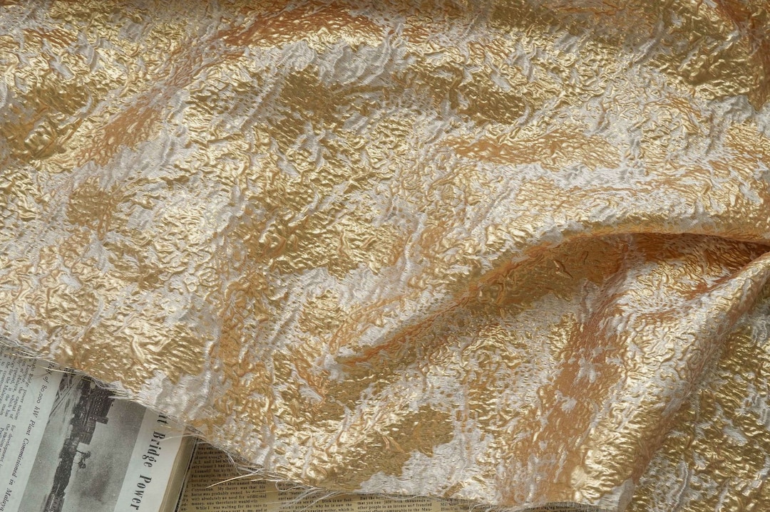 アート・デザイン・音楽 Threads of Silk and Gold Threads of Silk and Gold