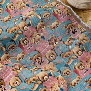Jacquardtyg med tecknad björn, 60/40 polyester/bomull, 135 cm bred bild 7