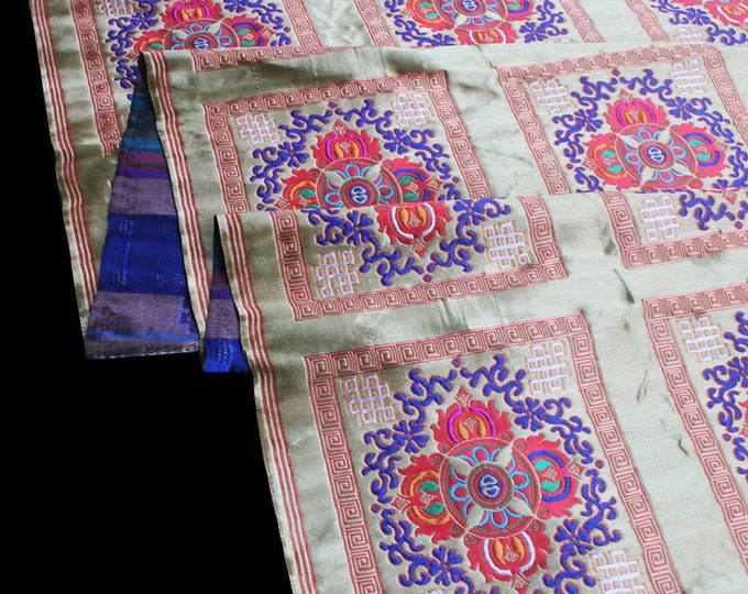 29"W Chinese Vintage Buddhism Tibetan Textile, Tibetan Fabric, Upholstery Fabric, Tibetan robe Paches, spinning Fabric, silk, satin brocade