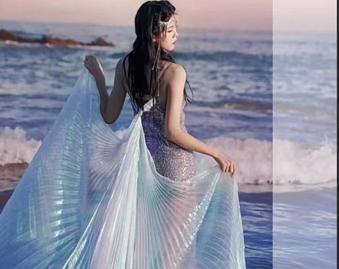Symphony white mermaid pleated Texture fabric, 59" W Designer Fabric, Wedding, Gowns, Crafts, Events, Stiff shape, Decor, Doll making fabric