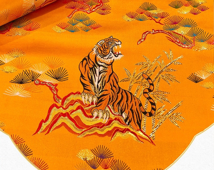 Chinese Embroidery brocade Fabric, Lifelike Tiger pattern Jacquard silk brocade by the meter, 59“Width 2 colors , Quilting Sewing Upholstery