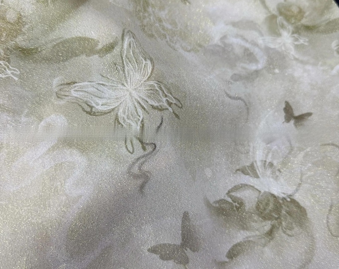 Metallic Gold Foil Rayon Jacquard Fabric: Chinese Medallion Pattern