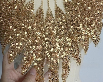 Gold Sequin Embroidered Collar Appliqué: DIY Clothing Accessory (50x39cm)