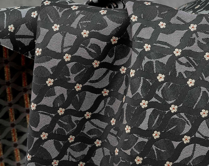 Retro Wavy Brocade Jacquard Fabric - Floral Sewing Material