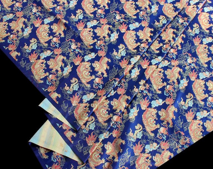 Lion Jacquard Brocade Fabric: Gold Threaded Apparel & Home Decor, 58"W