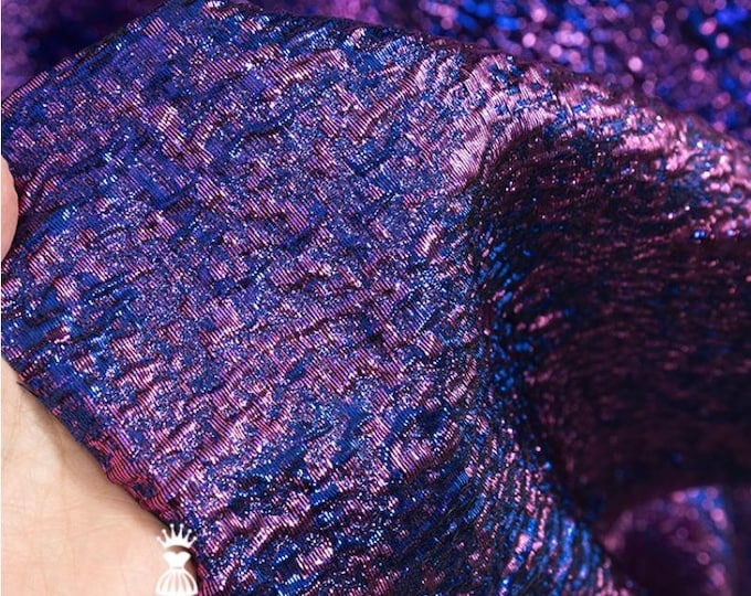 Metallic gold thread woven jacquard, 3D Gold shimmering embossed fabric, Upholstery, Decor, Costume, Handbag, Sewing/Fabric by 1 meter, 55"W