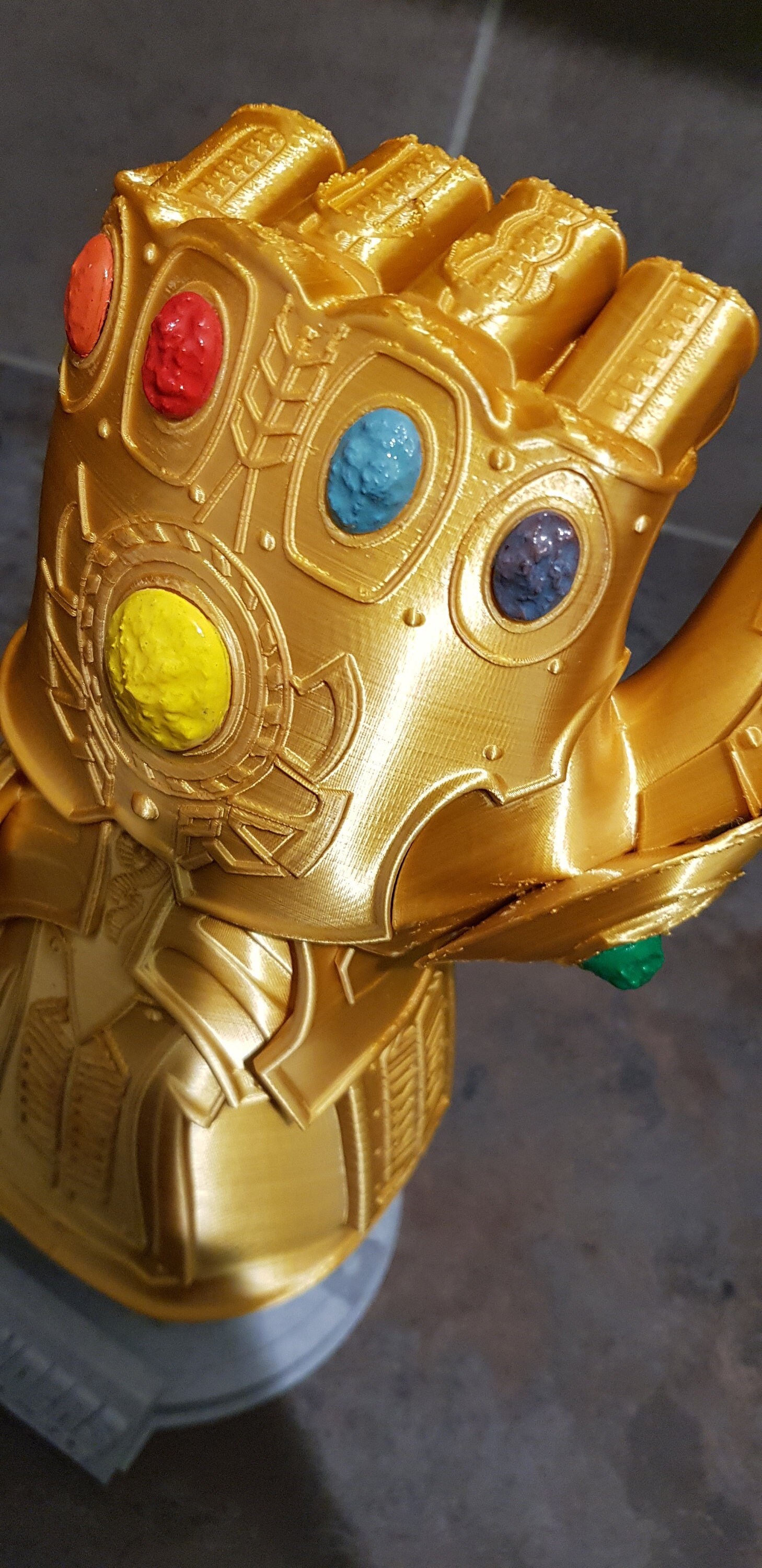 Thanos Infinity Gauntlet