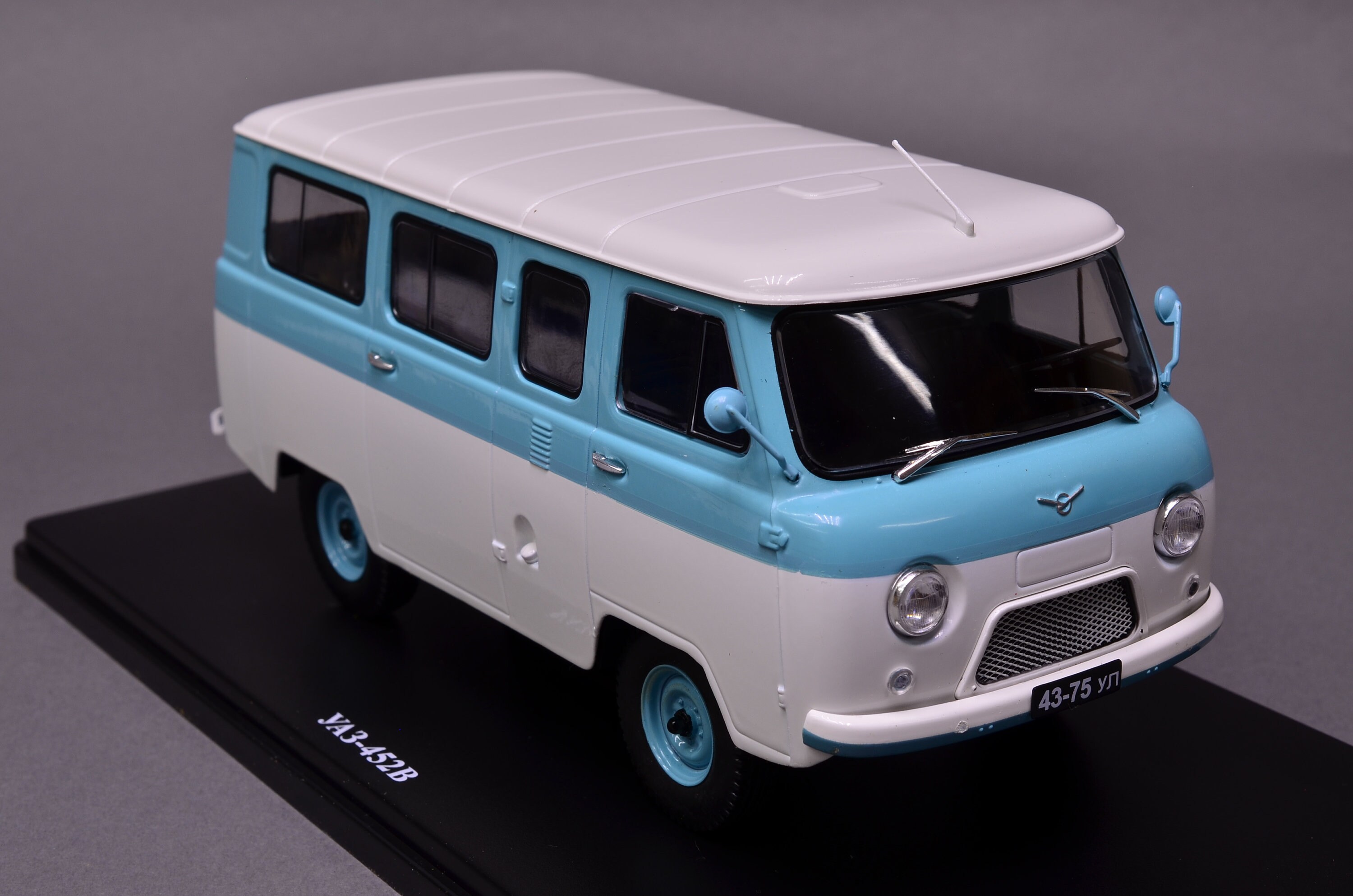 Uaz 452 for sale Only 4 left at 60
