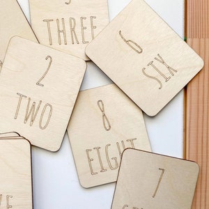 Tarjetas flash de números de madera * ¡SOLO ARCHIVO SVG! ¡Sin producto físico!*