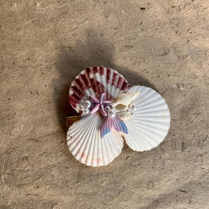Mermaid Seashell Hair Clip | Handmade Beach Hair Accessory | Ocean Aesthetic Barrette | Coastal Wedding Hair | Boho Summer | Gift for Her