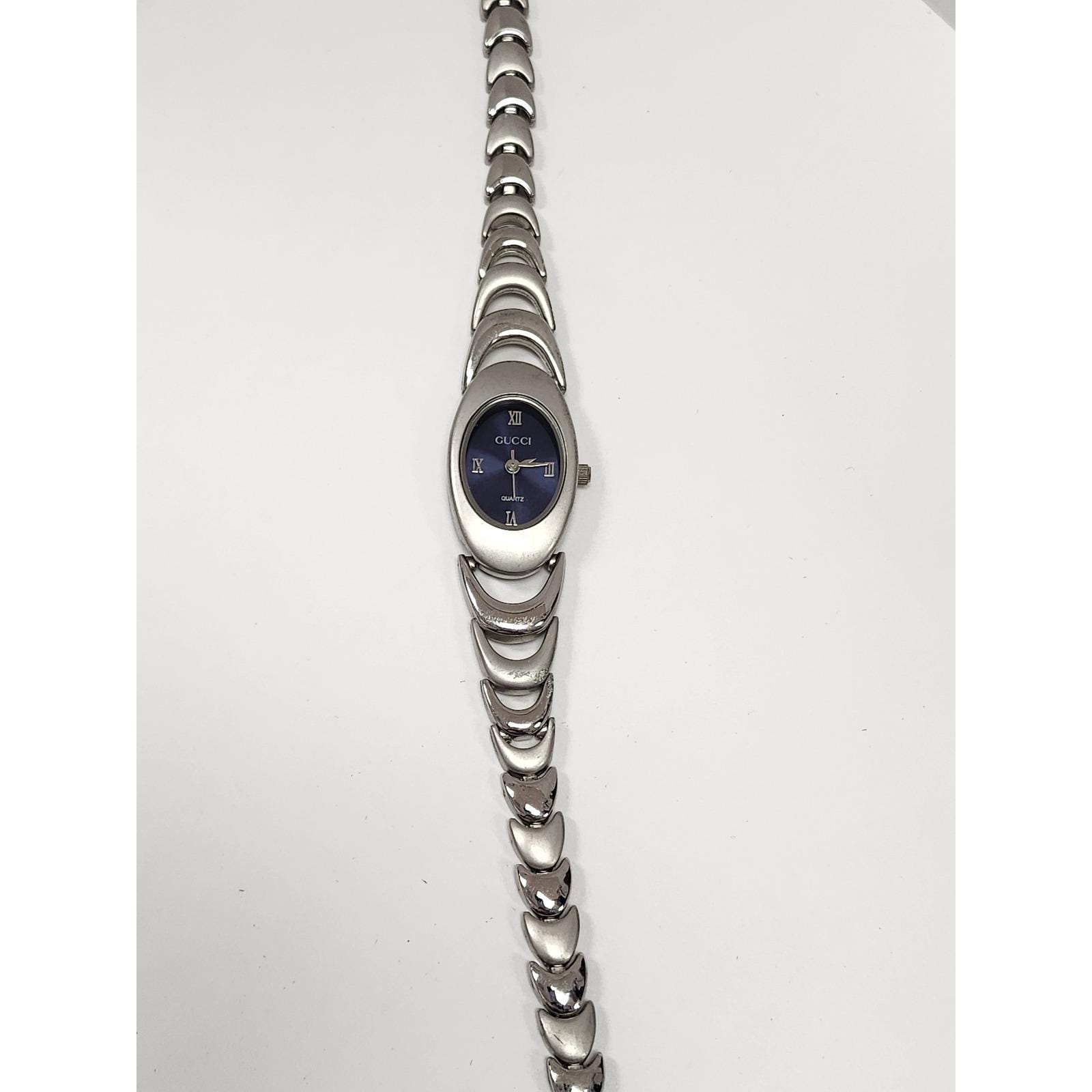 Vintage Gucci Watch Women Silver - Etsy display picture 3