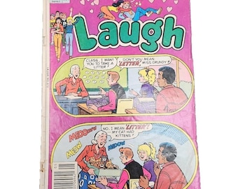 Laugh Comic Book 372 Archie Comics Group 1982 Miss Grundy Typewriter Cats
