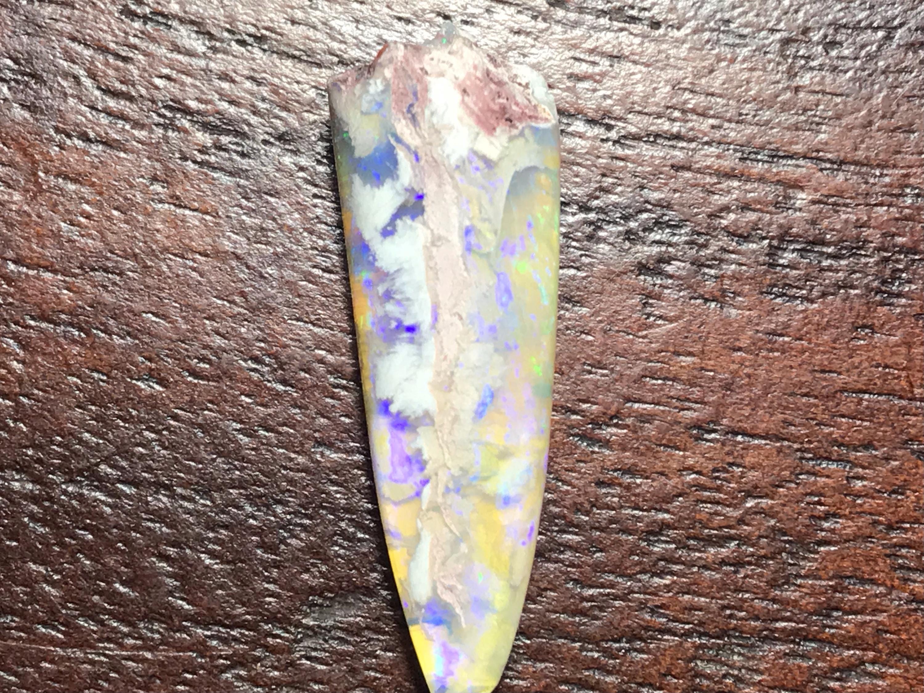 Belemnite opal - Etsy 日本
