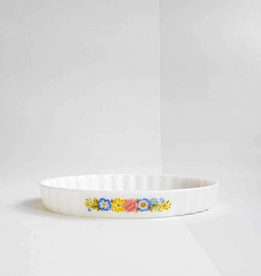 Retro Opaque Pyrex Milk Glass Flan Dish Glass Quiche Flan Etsy