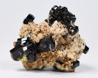 Turmalina negra brillante sobre feldespato - Cúmulo de cristal de Schorl en bruto - Ejemplar mineral natural - 28 gramos - Crystal Decor