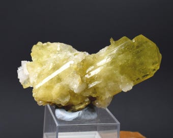 Cúmulo de cristal de brasilita con albita y moscovita - De Linópolis, Minas Gerais, Brasil, Calidad de Museo - 76 g