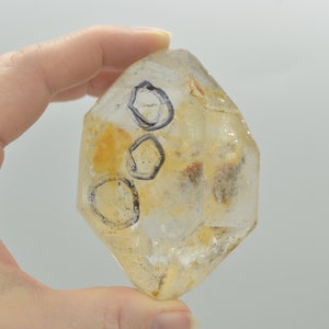 Fluid Inclusion / Enhydro Raw Quartz Point - with moving black sand - 176 grams - 1 Count
