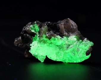 Fluorescent Hyalite Opal With Smoky Quartz Black Tourmaline - Mineral From Erongo Mountains, Namibia,  7 grams