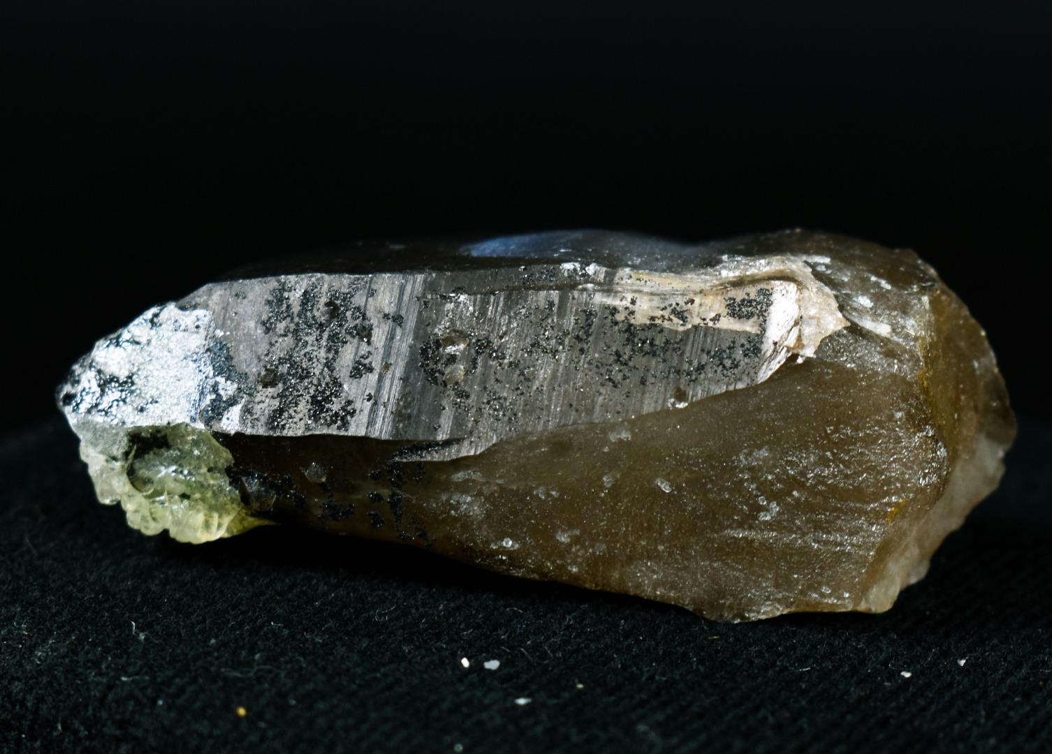 蛍光ハイアライトオパールとスモーキークォーツ - ナミビア、エロンゴ