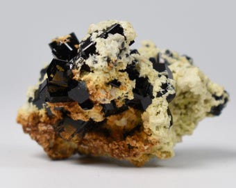 Turmalina negra brillante sobre feldespato - Cúmulo de cristal de Schorl en bruto - Ejemplar mineral natural - 20 gramos - Crystal Decor