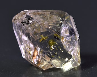 Golden Enhydro Petroleum Oil Diamond Quartz UV Fluorescent with Moving Bubble from Pakistan - 6.8ct #04
