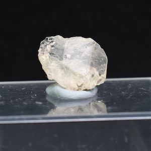 Phenakite, Phenacite Rare Crystal From Ukraine - 7ct, 1.35 grams, 1.5cm