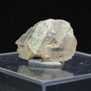 Phenakite, Phenacite Rare Crystal From Ukraine - 7ct, 1.42 grams, 1.7cm