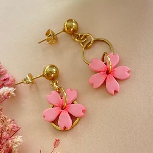 Mismatched sakura earrings, aesthetic japanese earrings, anime merch earrings, korean earrings