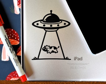 Cow Abduction Vinyl Decal: Funny Alien UFO Bumper Sticker
