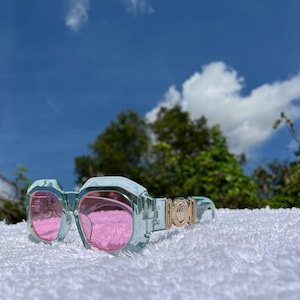 Luxe Designer Art Deco Transparent Blue Frame  Pink Lens Trending 2025 Y2K Sunglasses Fashion Sun Glasses Eyewear Outdoor UV400 Protection